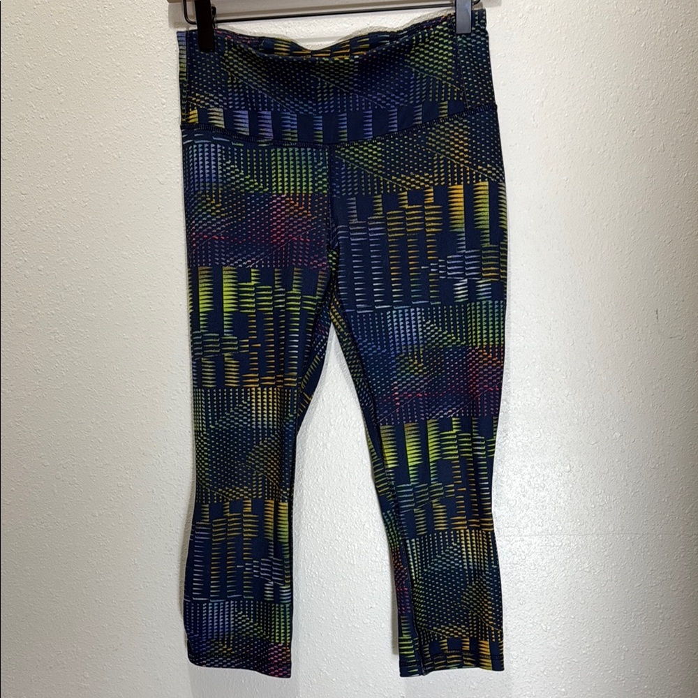 Patagonia Colorful Capri Leggings, Size S